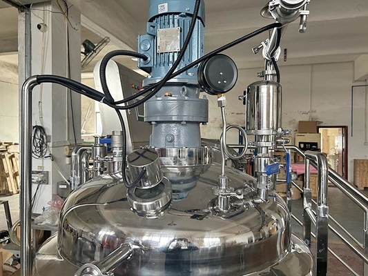 o misturador do emulsivo do vácuo 300L personalizou o tanque de mistura e de aquecimento com medidor de fluxo