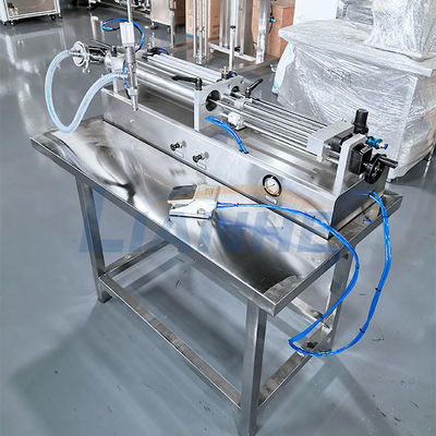 Bens horizontais líquidos semi automáticos da máquina de enchimento 0.6-0.8MPa
