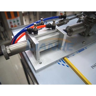 Máquina de enchimento elétrica do saquinho do ANIMAL DE ESTIMAÇÃO 3.5KW para a embalagem do champô